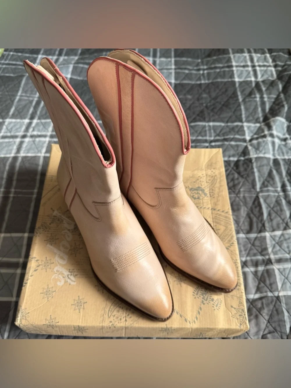 Free People Borderline Western Leather Boots Pink/Rose NIB 8.5 (38.5) ret $178 - Picture 5 of 10